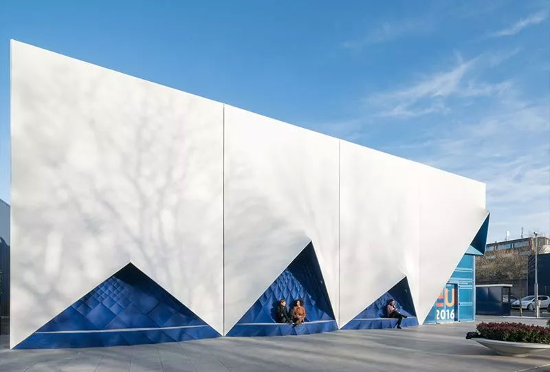 Facades
